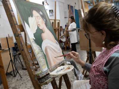 ...alla propria creativit�